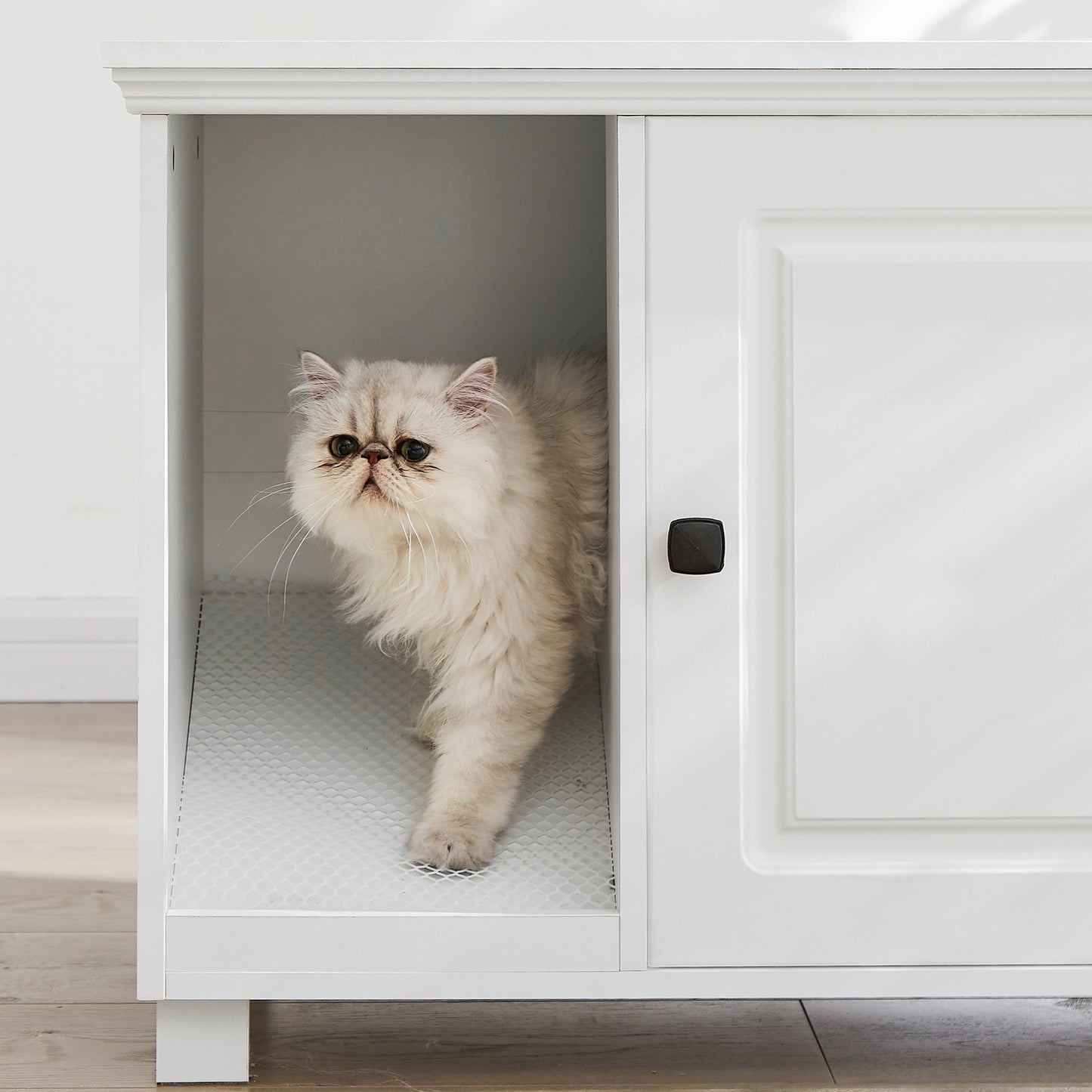 Roomfitters Cat Washroom Storage Bench with Cat Litter Box Enclosure Furniture in White Finish Animals & Pet Supplies > Pet Supplies > Cat Supplies > Cat Furniture roomfitters