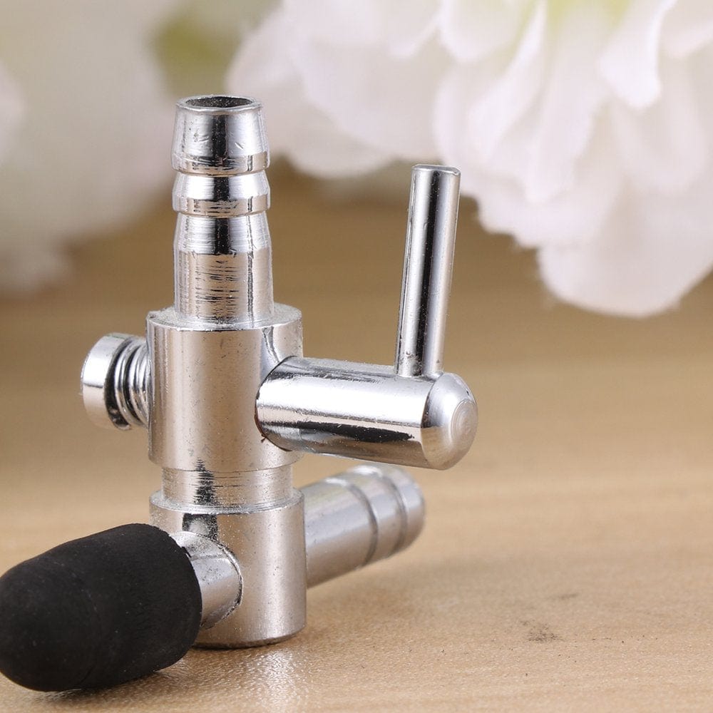 4PCS One Way Aquarium Joint Splitter Fish Tank Oxygen Pump with Switch (Silver) Animals & Pet Supplies > Pet Supplies > Fish Supplies > Aquarium & Pond Tubing FRCOLOR