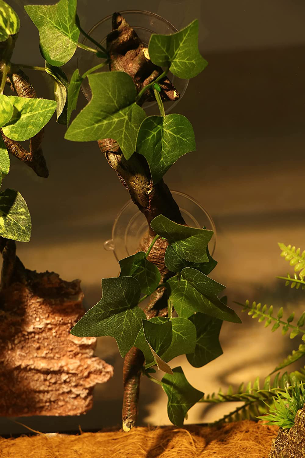 AQUA KT Reptile Corner Branch Terrarium Plant Decoration with Suction Cup for Amphibian Lizard Snake Climbing Animals & Pet Supplies > Pet Supplies > Fish Supplies > Aquarium Decor AQUA KT