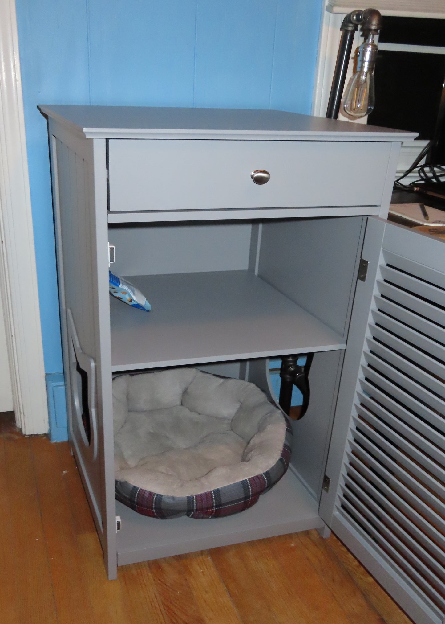 Penn-Plax Cat Walk Furniture: Contemporary Home Cat Litter Enclosure - Gray Animals & Pet Supplies > Pet Supplies > Cat Supplies > Cat Furniture Penn-Plax