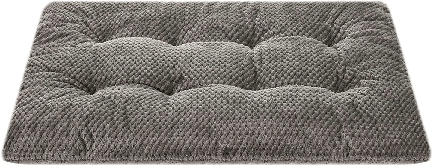 Fuzzy Deluxe Pet Beds, Super Plush Dog or Cat Beds Ideal for Dog Crates, Machine Wash & Dryer Friendly Animals & Pet Supplies > Pet Supplies > Cat Supplies > Cat Beds WONDER MIRACLE L-Eagle Grey 23" x 35"