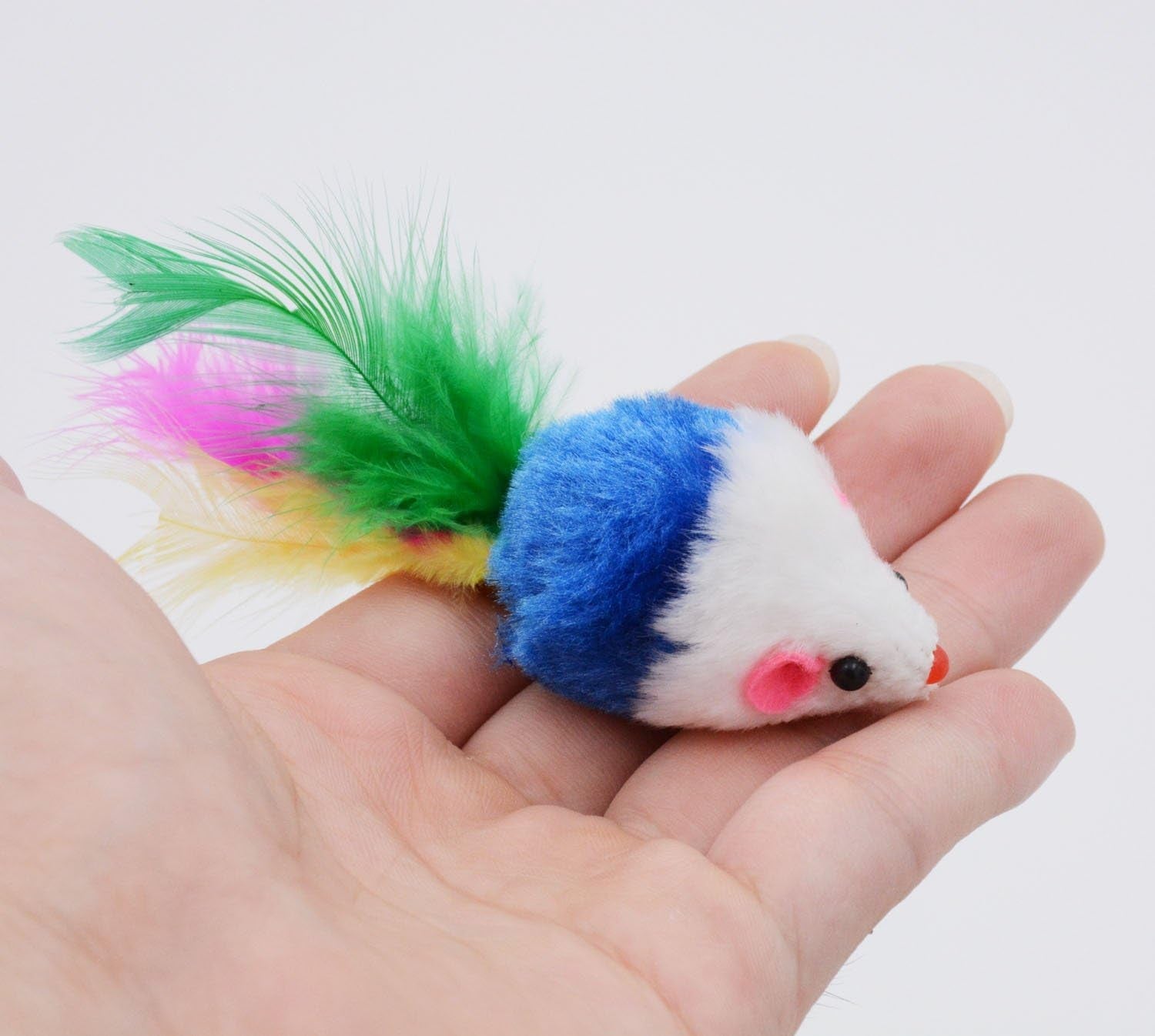 20 PCS Furry Cat Toys Squeak Mouse Rattle Mice Cat Catcher Pet Toys with Feather Tails (Random Color)