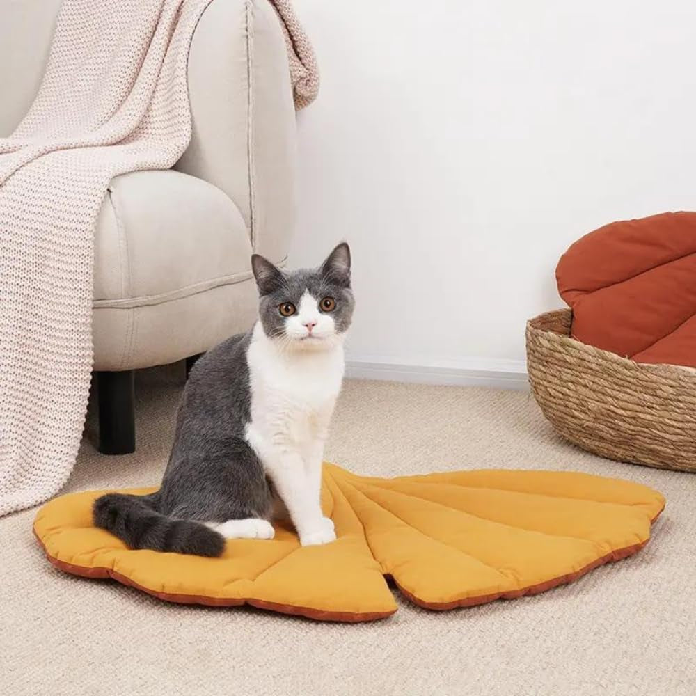 Cute Pet Fleece Blanket for Dogs & Cats - Leaf Shaped Design, Perfect for Sunbathing on Couches and Beds! Also Works as a Funny Squishmallow Dog Bed or Cozy Cat Bed