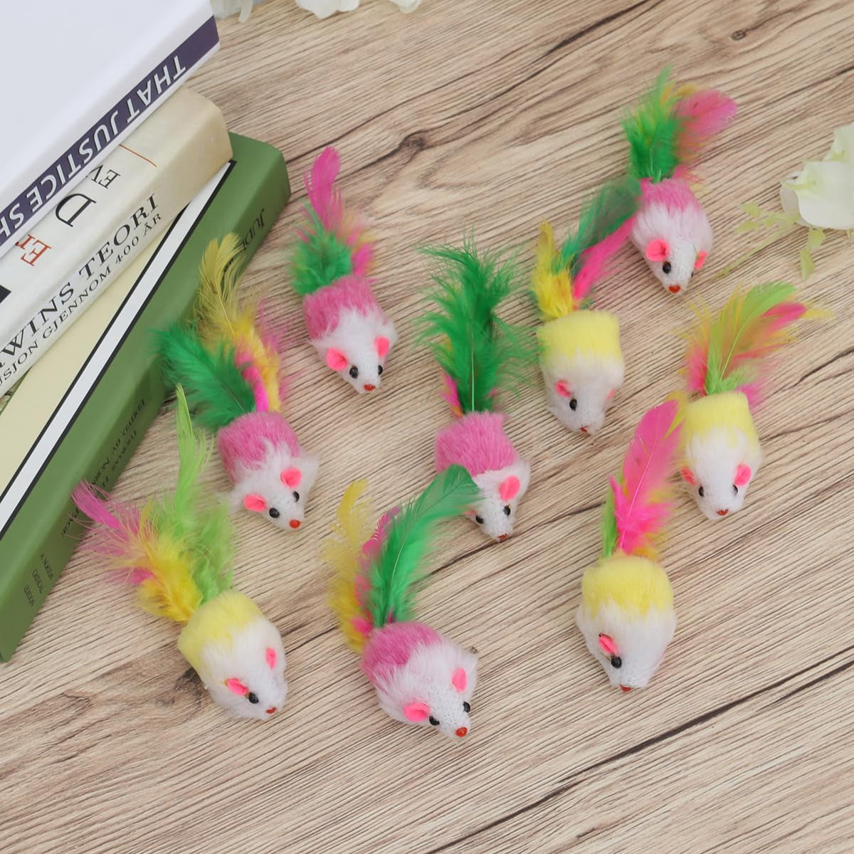 10 PCS Furry Pet Toys Mice Cat Toy Mouse Cat Catcher Toys with Feather Tails(Random Color)