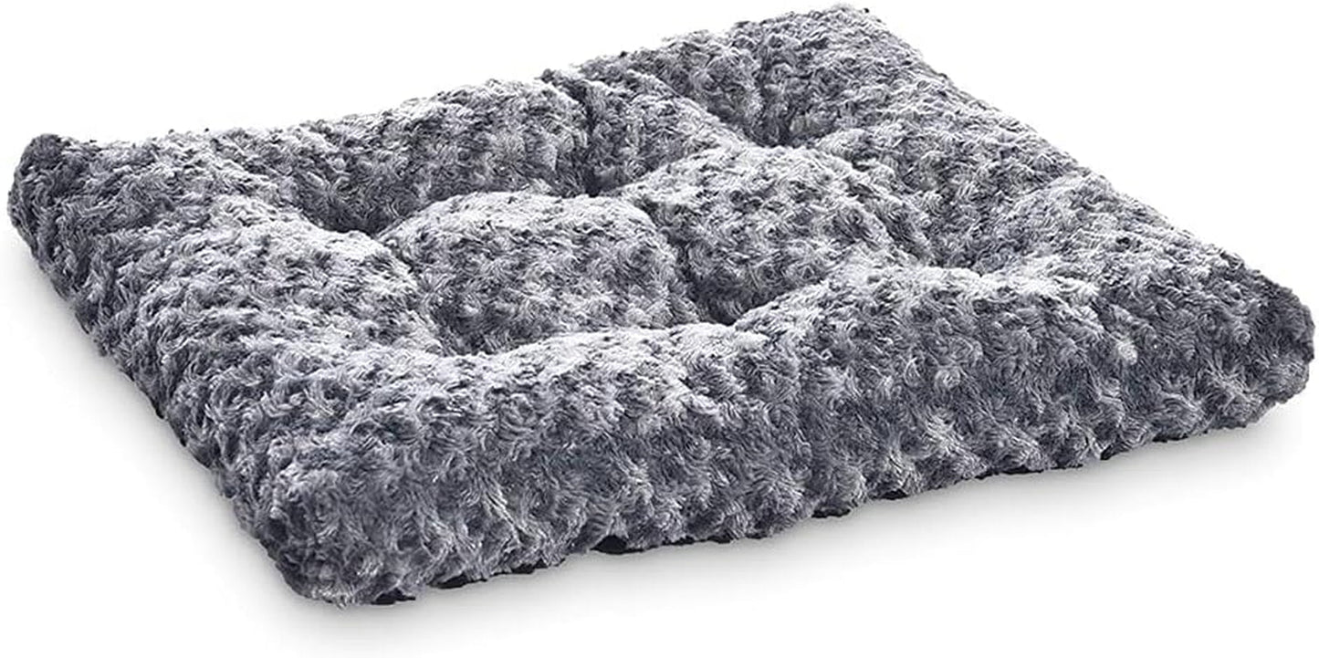 Amazon Basics Machine Washable Plush Pet Bed and Dog Crate Pad, X-Small, 23 X 18 X 2.5 Inches, Gray