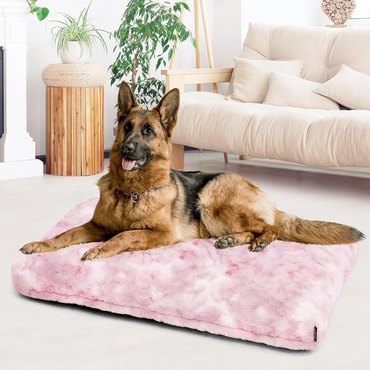 Blunique® Washable Dog Bed Deluxe, Waterproof Plush Dog Crate Bed, XL Dog Crate Mats, Faux Fur Pet Beds, Fluffy Comfy Kennel Pad, Anti-Slip Pet Sleeping Mat for Large, Jumbo, and Medium Dog Breeds