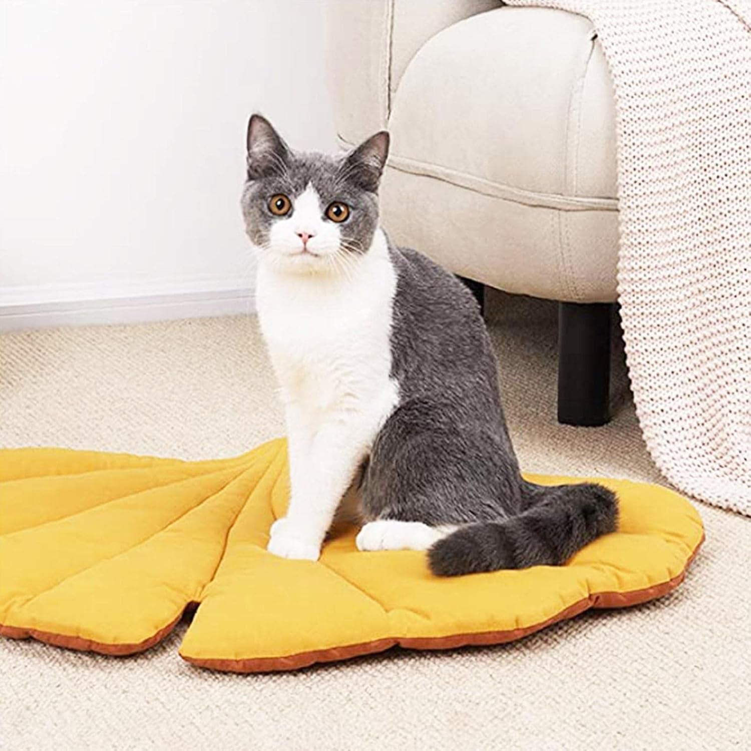 3D Leaves Shaped Pet Blanket,Cushion Household Dog Blanket or Cat Blanket, Warm a Soft, Plush Blankets for Dog Bed a Cat Bed Couch Sofa, Green