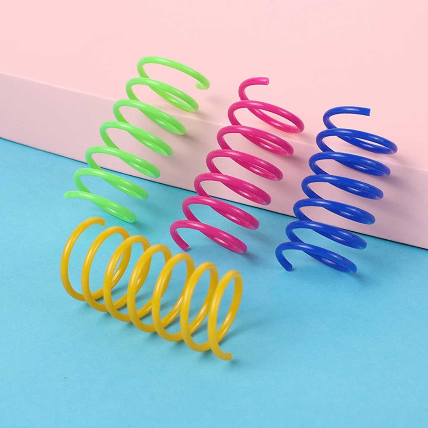 100 PCS Pet Wide Colorful Springs Cat Toys Plastic Coil Spiral Springs for Cat Pet Interactive Cat for Indoor Cats Durable Plastic Coil