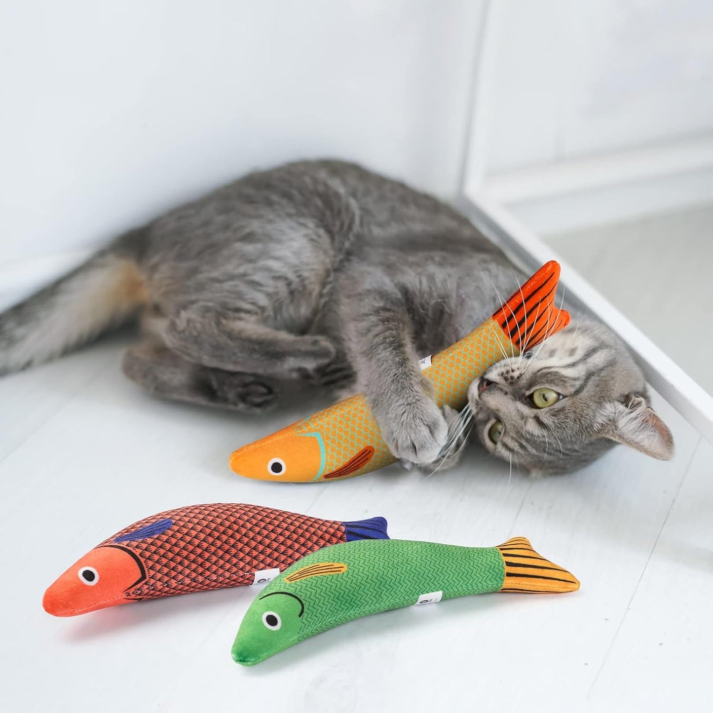 3 PCS Cat Toys Kitten Toys Assortments, Cat Toys Fish with Catnip, Cat Nip Toys, Cat Chew Plush Toys, Interactive Kitten Cat Toys Indoor Cats. Plush Cartoon Kitten Teething Interactive Toy 9.5"