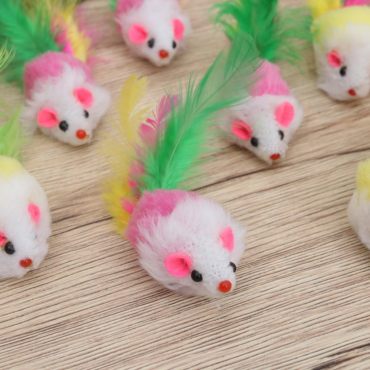 10 PCS Furry Pet Toys Mice Cat Toy Mouse Cat Catcher Toys with Feather Tails(Random Color)