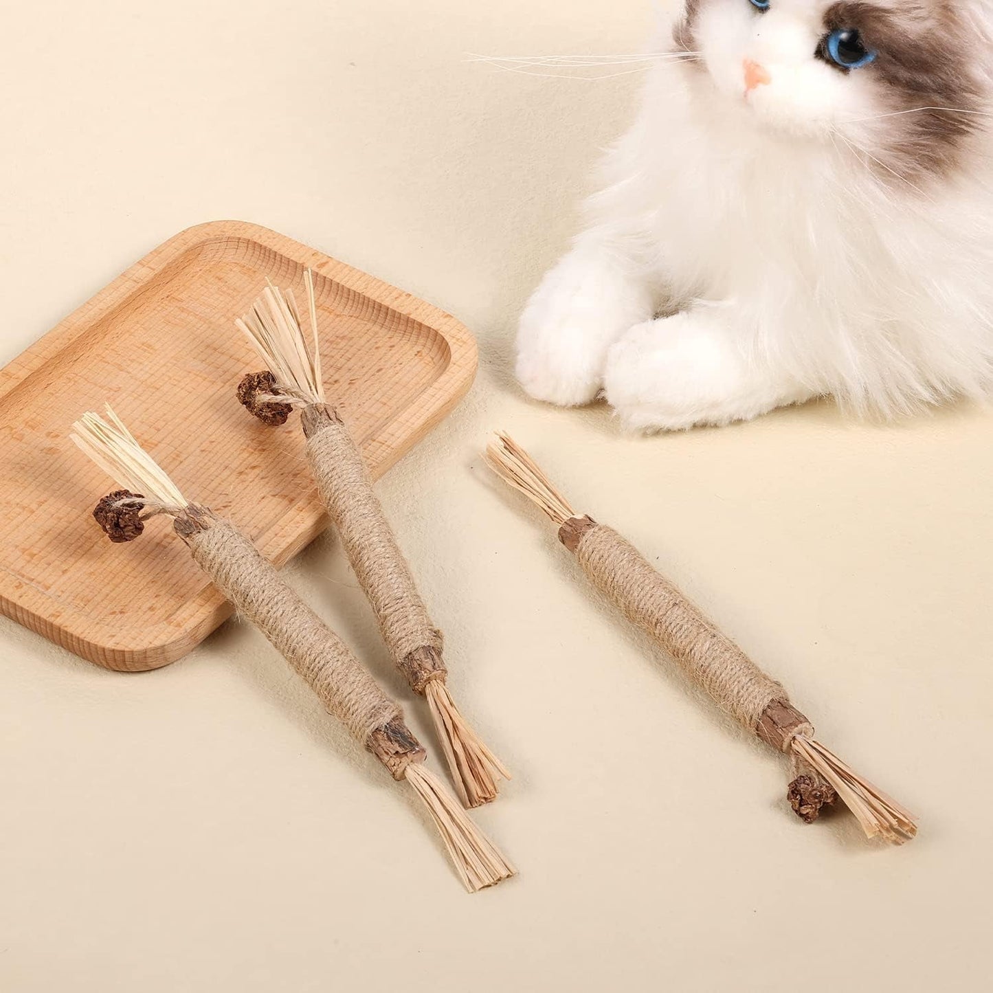 3Pcs Natural Silvervine Sticks, Silvervine Catnip Chew Sticks Cat Toys for Cats Kitten Teething Toys Teeth Cleaning Toy