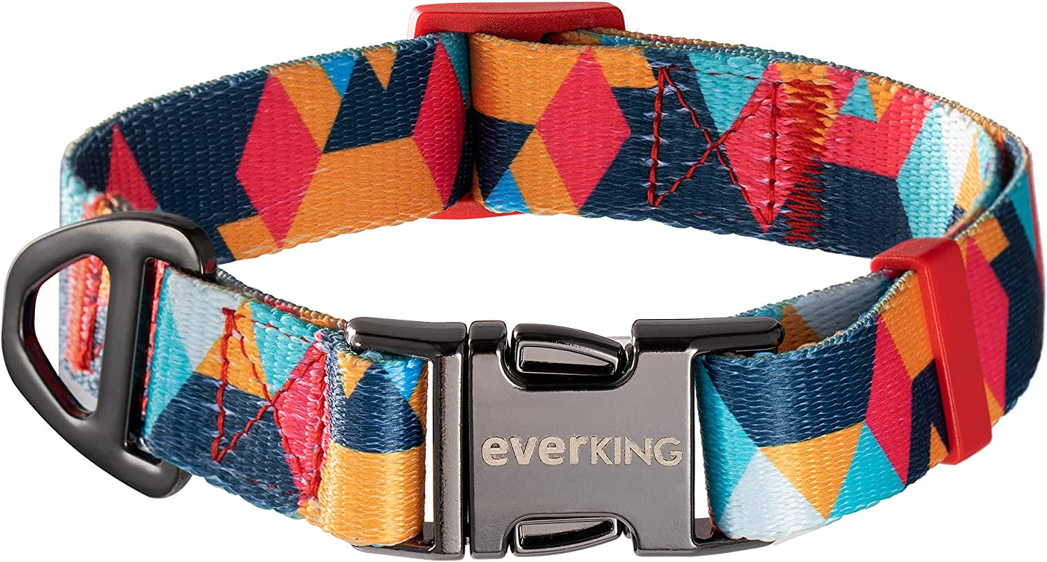 EVERKING Dog Collar Soft Comfortable Poleyster with Safety Locking Buckle Adjustable for Small Medium Large Dogs and Cats Geometry Pattern for Outdoor Traning Walking Running Camping (Volcano, M)