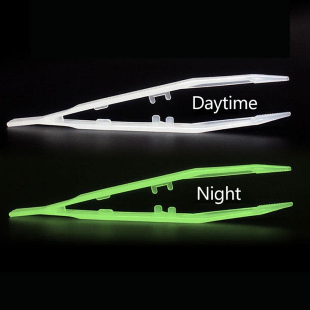 1Pc Feeding Pliers Plastic Luminous Tweezers Feeding Supplies for Reptile Lizard Amphibians Animals & Pet Supplies > Pet Supplies > Reptile & Amphibian Supplies > Reptile & Amphibian Food HOMEMAXS   