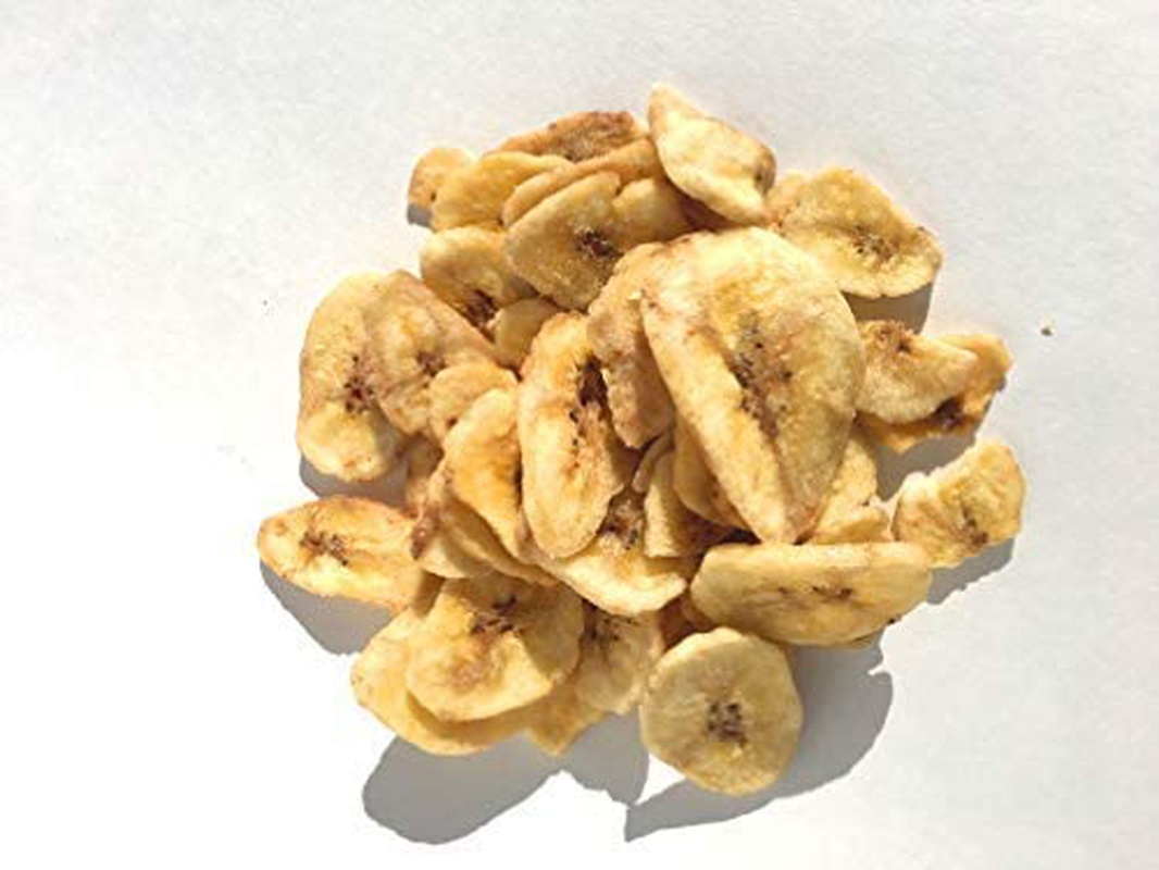 Sweet Harvest Banana Chips Treat, 4.0 Oz Bag - Real Fruit for Birds and Small Animals - Rabbits, Hamsters, Guinea Pigs, Mice, Gerbils, Rats, Cockatiels, Parrots, Macaws, Conures