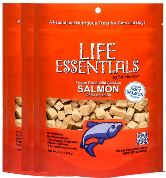All Natural Freeze Dried Wild Alaskan Salmon Treats for Cats & Dogs - Single Ingredient No Grain Snack with No Additives or Preservatives, - 5 Ounce Bag - 3 Pack