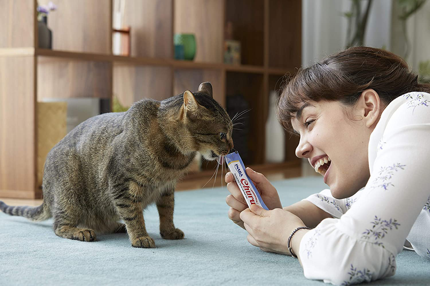 INABA Churu Lickable Purée Natural Cat Treats (Tuna with Scallop Recipe, 4 Tubes) Animals & Pet Supplies > Pet Supplies > Cat Supplies > Cat Treats INABA   