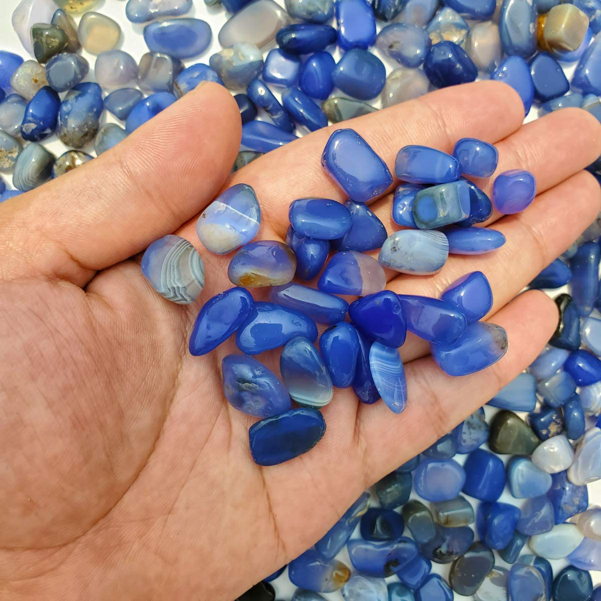 SACKORANGE 0.9 Lb/400G Aquarium Gravel Gem.Agate Stone Tumbled Stones for Plants Cacti & Succulents Bedding, Vase Filler, Landscape Bottom Decoration (Blue) Animals & Pet Supplies > Pet Supplies > Fish Supplies > Aquarium Gravel & Substrates SACKORANGE   