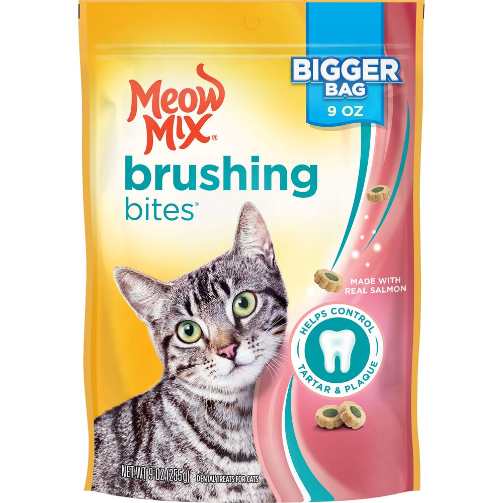 Meow Mix Brushing Bites Dental Cat Treats, Made with Real Salmon, 4.75-Ounce Bag Animals & Pet Supplies > Pet Supplies > Cat Supplies > Cat Treats The J.M. Smucker Company 9 Ounces  