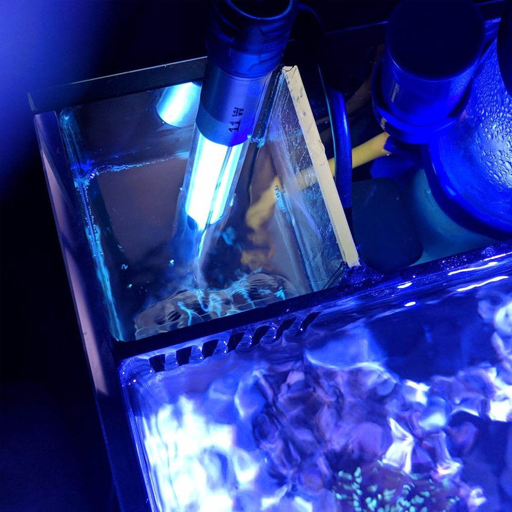 Submersible UV Sterilizer Light Aquarium Ultraviolet Water Cleaner Algae Green Disinfection Light US Plug 7W 110V