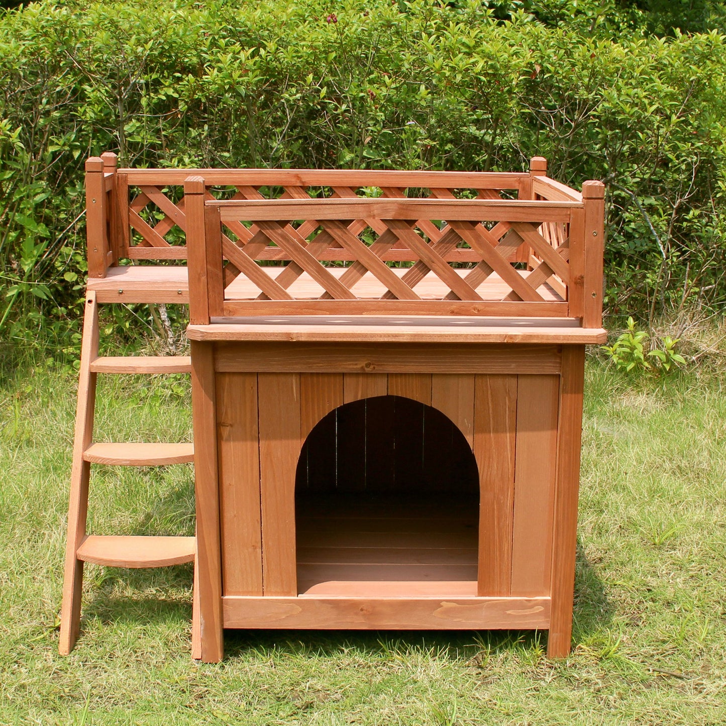 Merry Products Wooden Dog House, Cedar Stain, Small, 21.73"L X 28.54"W X 25.67"H Animals & Pet Supplies > Pet Supplies > Dog Supplies > Dog Houses Merry Products   