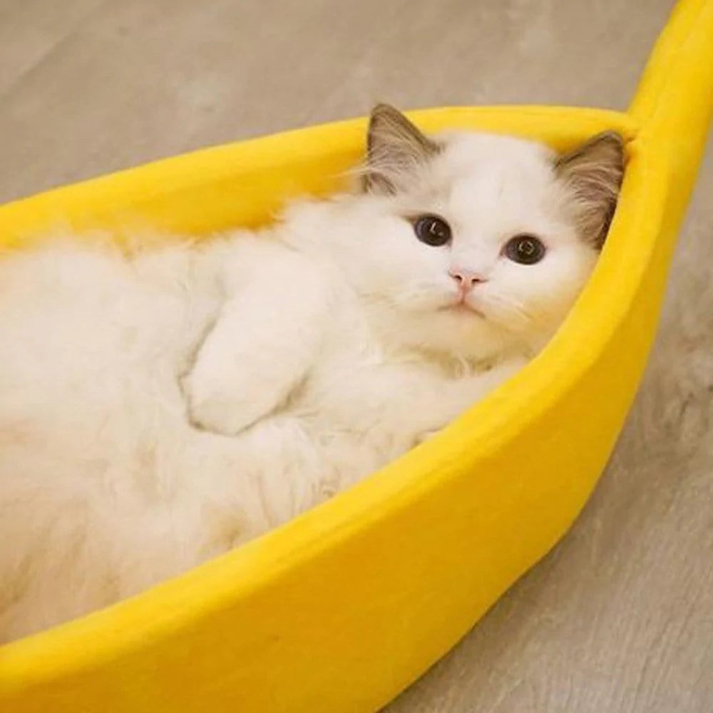 〖Hellobye〗Small Pet Bed Banana Shape Fluffy Warm Soft Plush Breathable Bed Banana Cat Bed