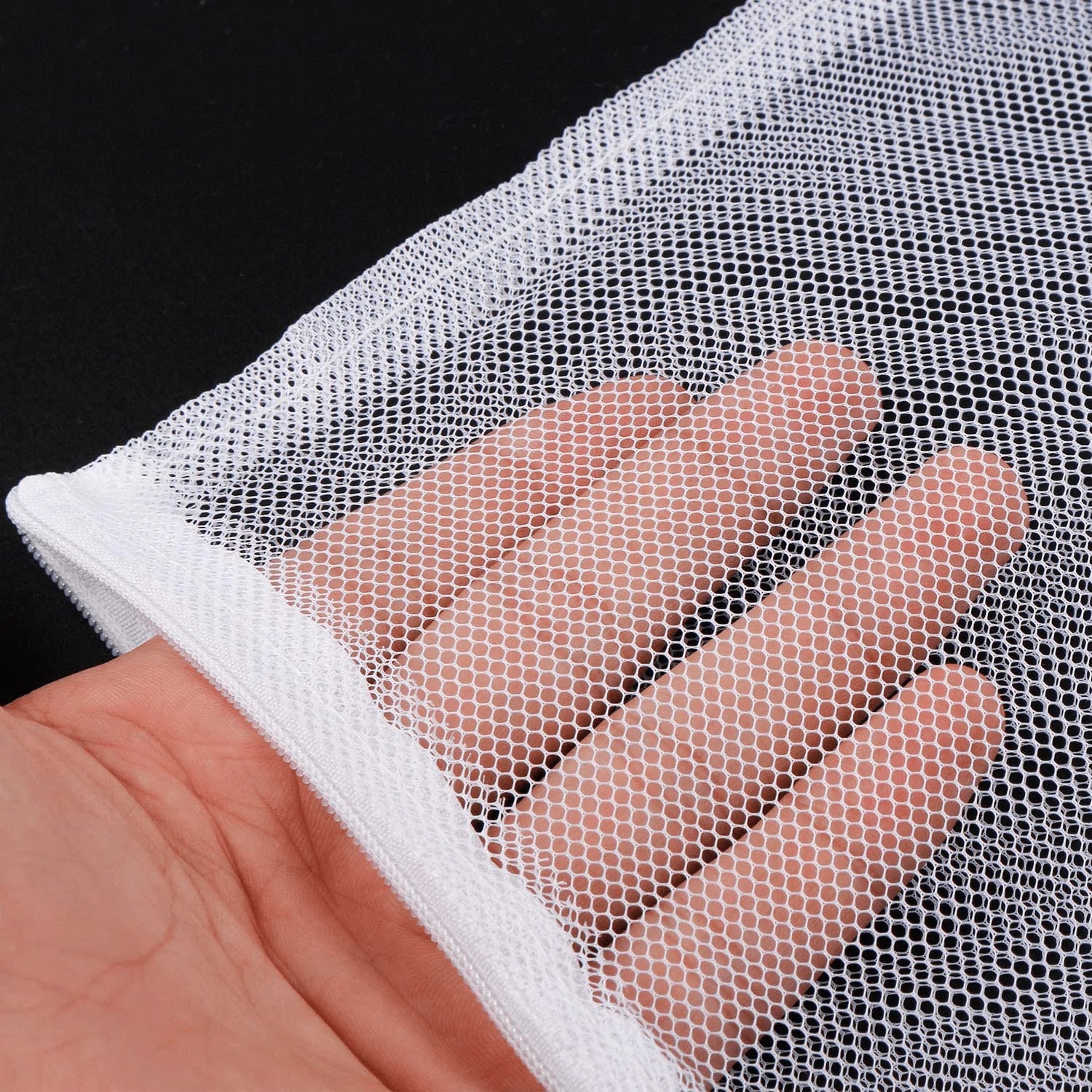 Onwon 10 Pieces Aquarium Filter Bags Fish Tank Media Mesh Filter Bags Net Bag with Zipper for Charcoal Pelletized Remove Activated Carbon, Biospheres, Ceramic Rings Animals & Pet Supplies > Pet Supplies > Fish Supplies > Aquarium Gravel & Substrates Onwon   