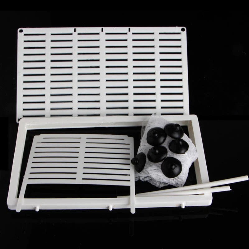 【Ready Stock】 Fish Nursery for Aquarium Fish Fry Breeding Net Hatchery Incubator with Suction Cup Easy to Install Hang on Breeder Box Animals & Pet Supplies > Pet Supplies > Fish Supplies > Aquarium Fish Nets HONON   