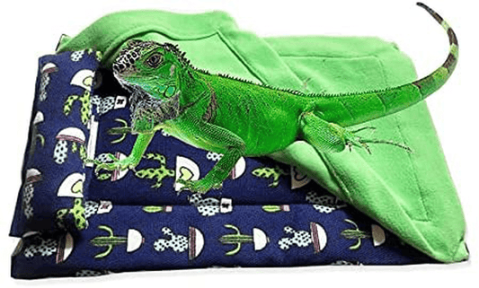 WYJTPONE Bearded Dragon Bed with Blanket and Pillow，Reptile Sleeping Bed,Reptile Accessories，Solf Fabric Warm Sleeping Bag for Bearded Dragon,Lizard,Leopard Gecko and Small Pet Animal Animals & Pet Supplies > Pet Supplies > Reptile & Amphibian Supplies > Reptile & Amphibian Substrates WYJTPONE Green  