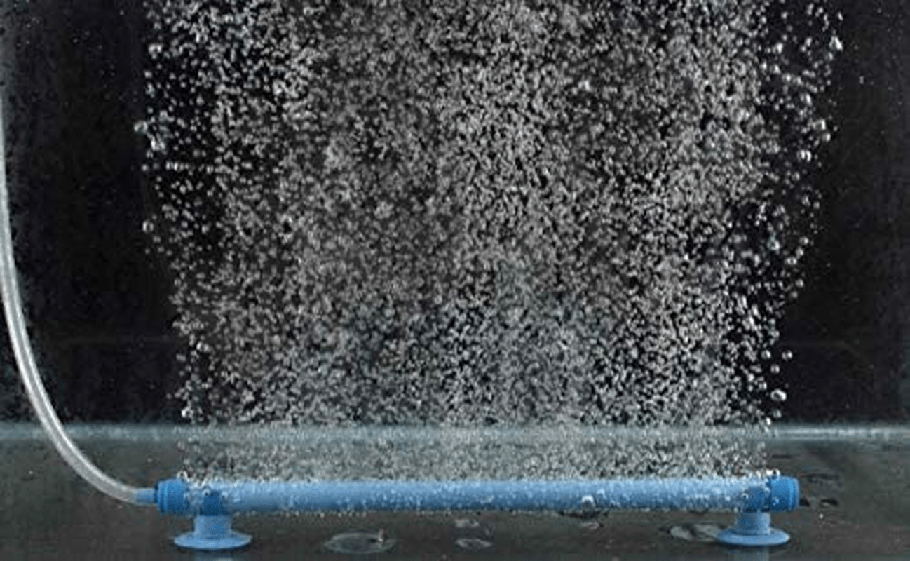 Xiaoyztan 1 Set 18-Inch Aquarium Air Stone Bubble Wall Tube Spray Aeration Tube for Fish Tank (Blue) Animals & Pet Supplies > Pet Supplies > Fish Supplies > Aquarium Air Stones & Diffusers Xiaoyztan   
